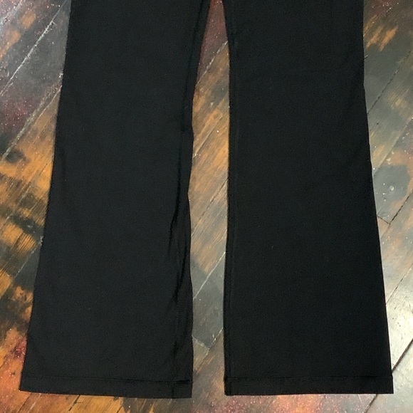 Lululemon Luon Groove Flare Pant - Picture 3 of 10